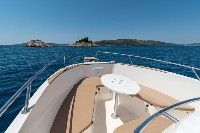 Private Split Boat Tour with a Local Expert - fully customizable - Hvar Island time: what works best and what to watch for