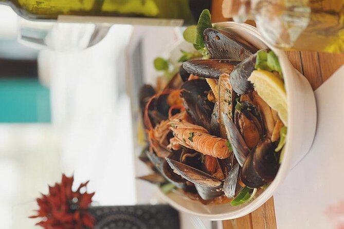 Private Split Tour & Local Bites & Seafood Extravaganza & Pickup - A 3-hour private Split walk with pickup and real food stops