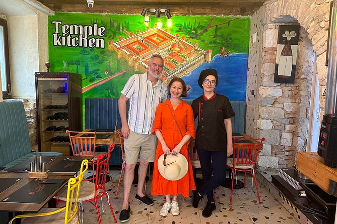 Private Split Tour & Local Bites & Seafood Extravaganza & Pickup - Entering Diocletian’s Palace via the Silver Gate