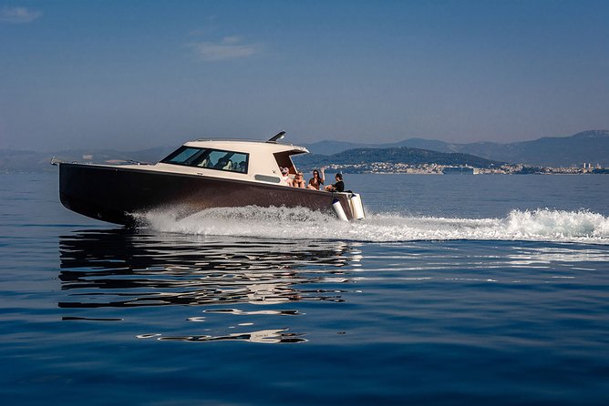 Private Tour: Blue Cave and Hvar from Split - Crew and comfort: how to make the day feel easy