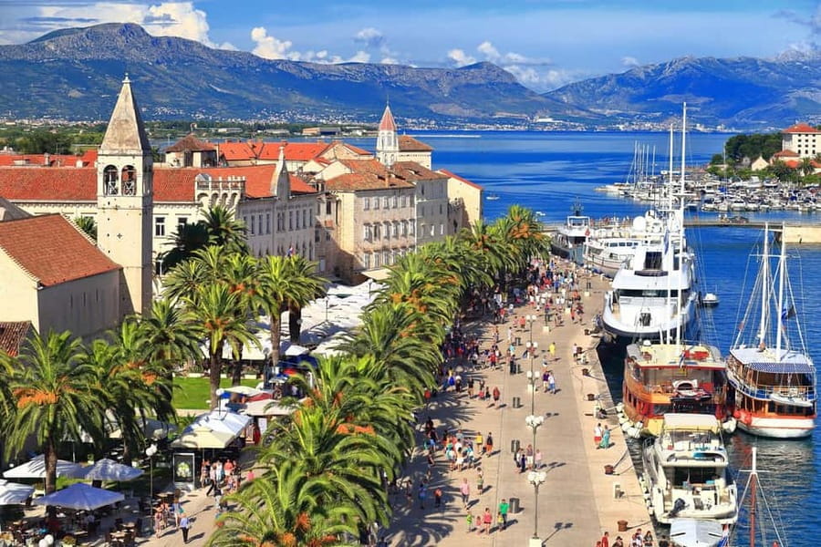 Private Trogir walking tour with LOCAL guide - Why Trogir Feels Like a Living Museum