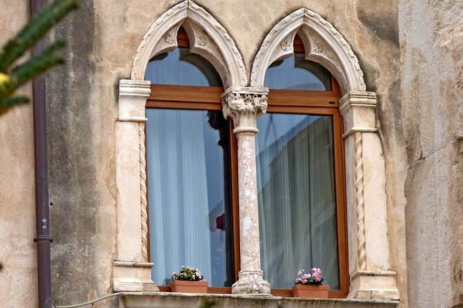 Private Walking Tour in Split Old Town (ENG, FRA, ITA, ESP) - Cathedral of Saint Domnius: Roman burial power, Christian centerpiece