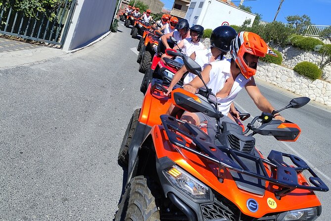 Quad Tour to skywalk biokovo Makarska by Amigos - The 15-minute viewpoint break inside Biokovo Nature Park