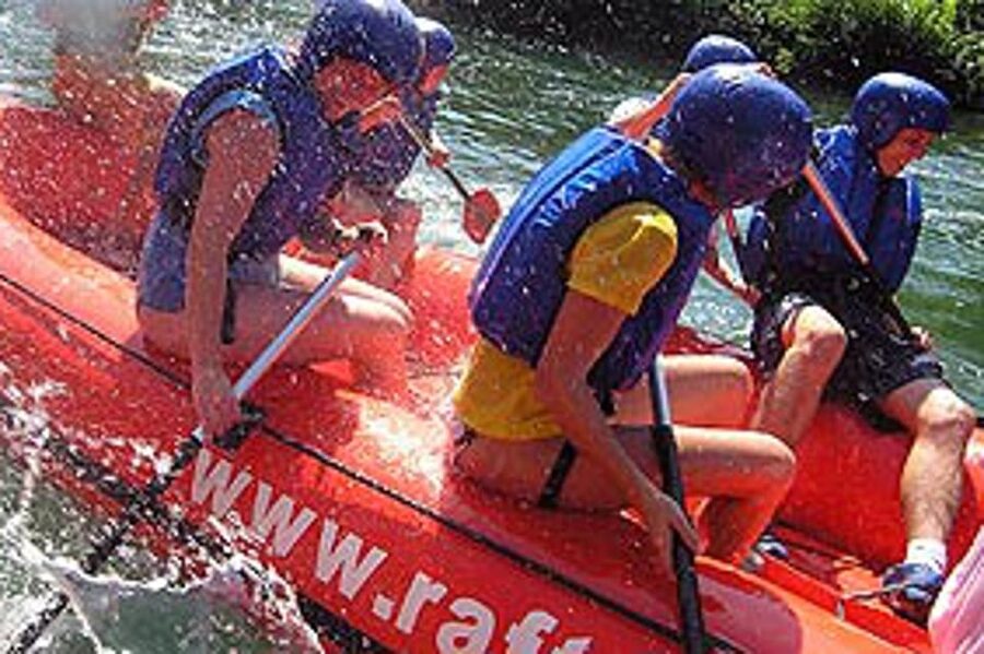 Rafting on Cetina river from Split - On the water: what the Cetina rafting ride feels like