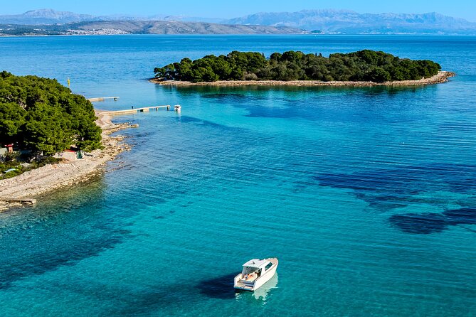 Red Rocks and Hvar Full Day Tour from Split and Brac - Hvar town in two hours: Venetian streets and waterfront downtime