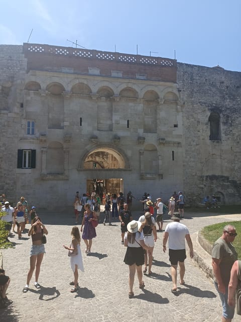 Relaxing walking tour Split - Price and value: what $15 buys you in the center of Split