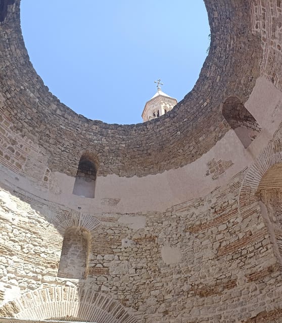 Relaxing walking tour Split - What to bring so the hour feels easy, not annoying