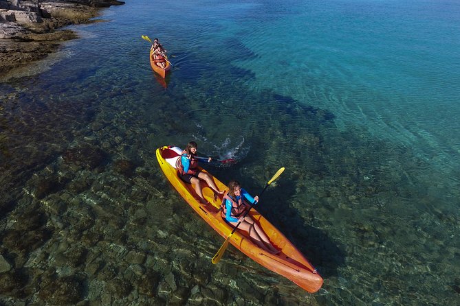 Sea kayaking Postira - Lovrečina (St.Lovre, archaeological site) - Key points at a glance