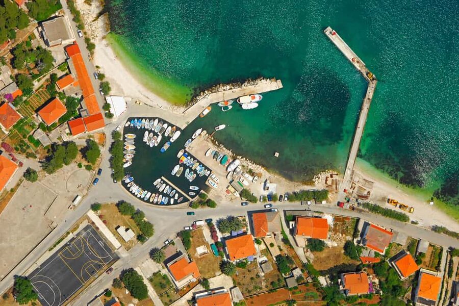 Shipwreck - Blue Lagoon All Inclusive + Trogir Walking Tour - Who this trip is perfect for (and who should skip it)