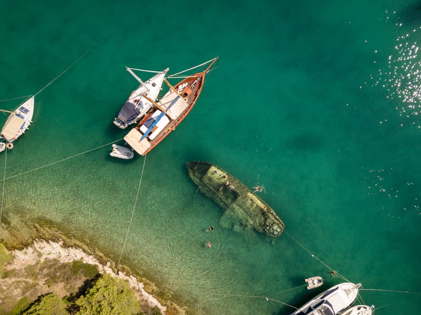 Shipwreck - Blue Lagoon All Inclusive + Trogir Walking Tour - Liquorice tasting: a fun local detail that doesn’t take over the day
