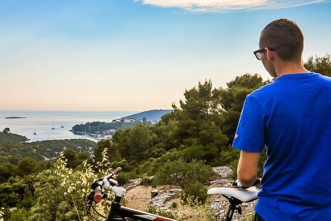 Solta Island: Self-Guided Bike Tour from Split - The bikes and included gear that make self-guided feel safe