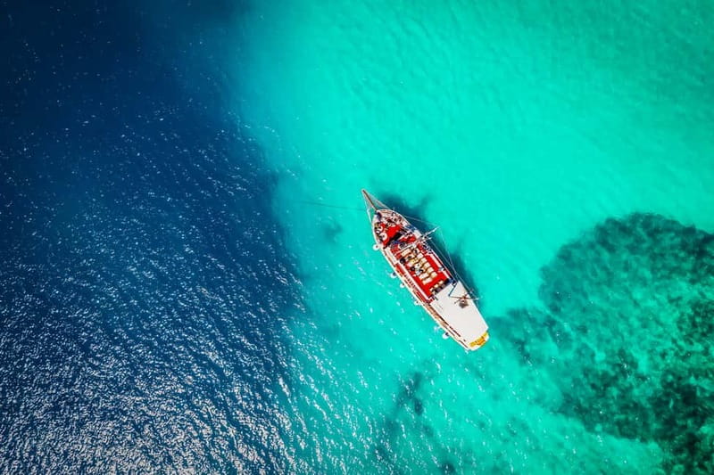 Split: 3 Island & Blue Lagoon Cruise with Lunch & Drinks - Meeting Junior at Obala Lazareta: how to not miss the boat