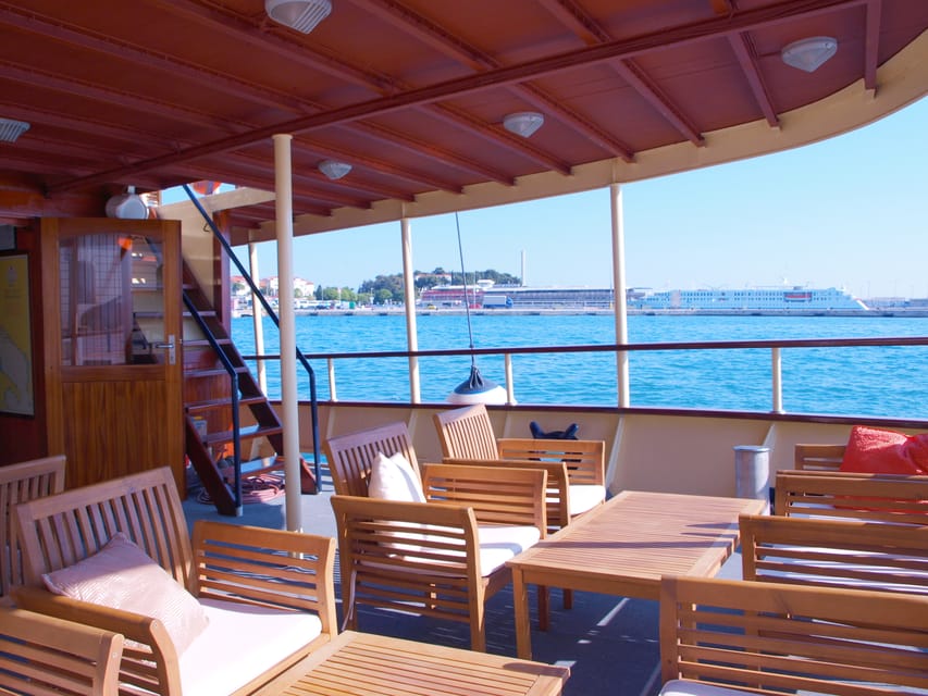 Split: All inclusive Brač & Šolta Island Swimming Cruise - Solta and Stomorska: lunch on the way and a real fishing-village pause