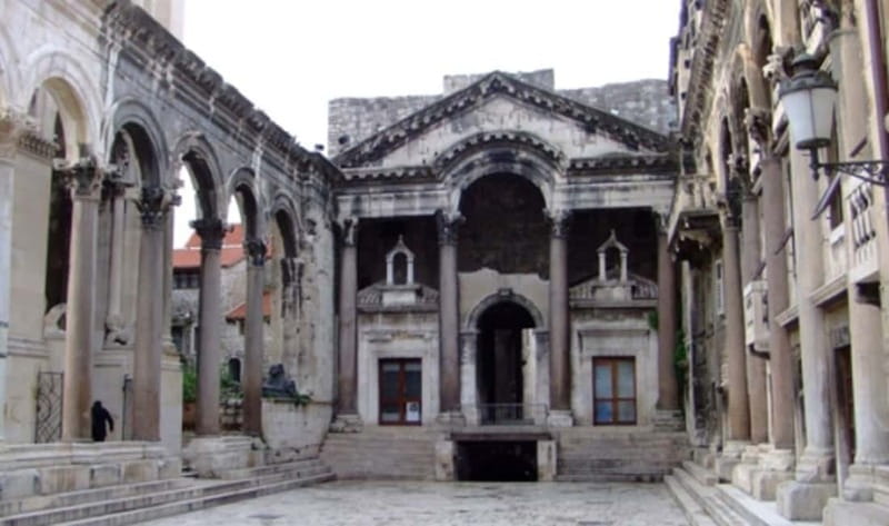 Split and Salona Cultural Heritage Day Tour from Trogir - Key Things to Know Before You Go