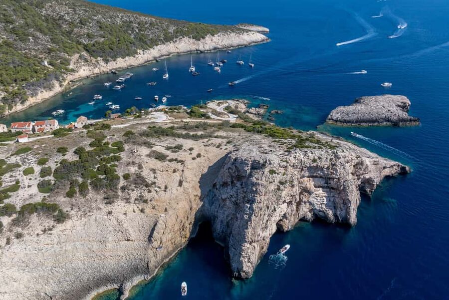 Split: Blue Cave & Hvar Small-Group Speedboat Tour - Blue Cave light: what you actually see inside