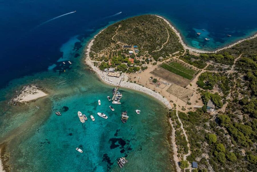 Split: Blue Cave & Hvar Small-Group Speedboat Tour - Price and logistics: how this $117/day works for value