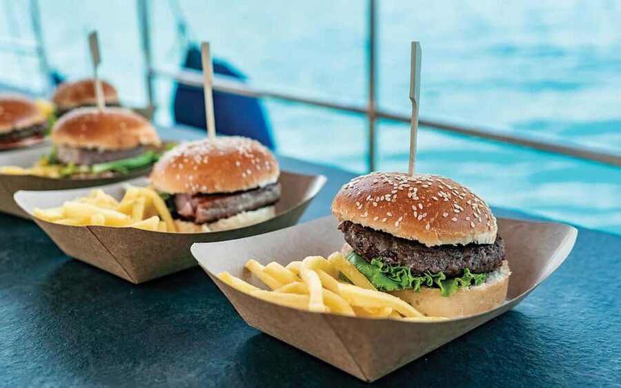 Split: Blue Lagoon and 3 Island Cruise with Food and Drinks - Breakfast and the welcome drink: the “easy mode” start