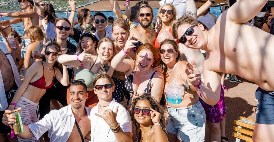 Split: Blue Lagoon Boat Party with DJs, Shots & After Party - Drvenik Veli and Sunset: The Pretty Part That Doesn’t Kill the Party