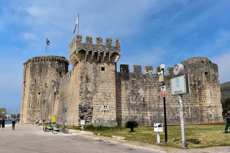 Split: Blue Line Sightseeing to Trogir, Klis & Olive Museum - Klis Fortress: Game of Thrones vibes and real medieval defense