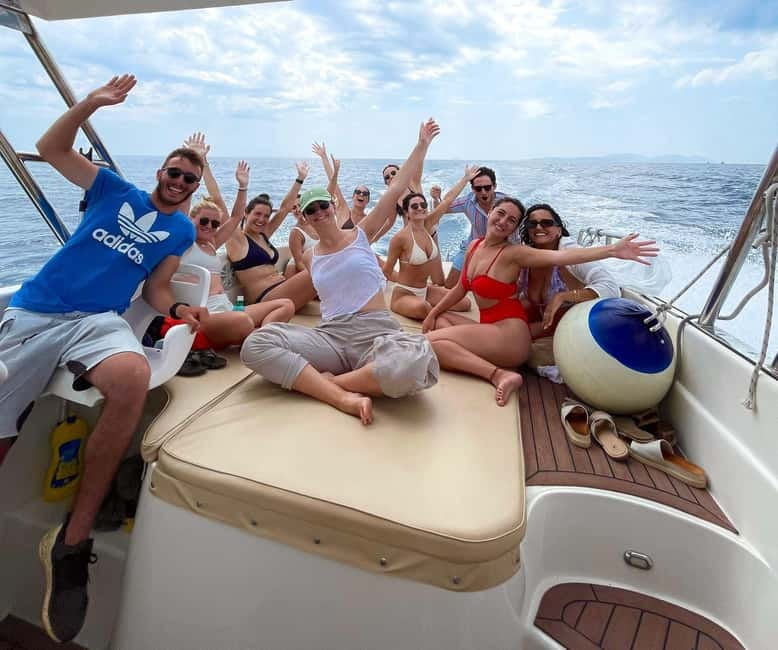 Split: Boat Tour to Blue Cave, Vis, Blue Lagoon, Hvar, Brač - Hvar old town on the water: walkable streets and lunch at your pace