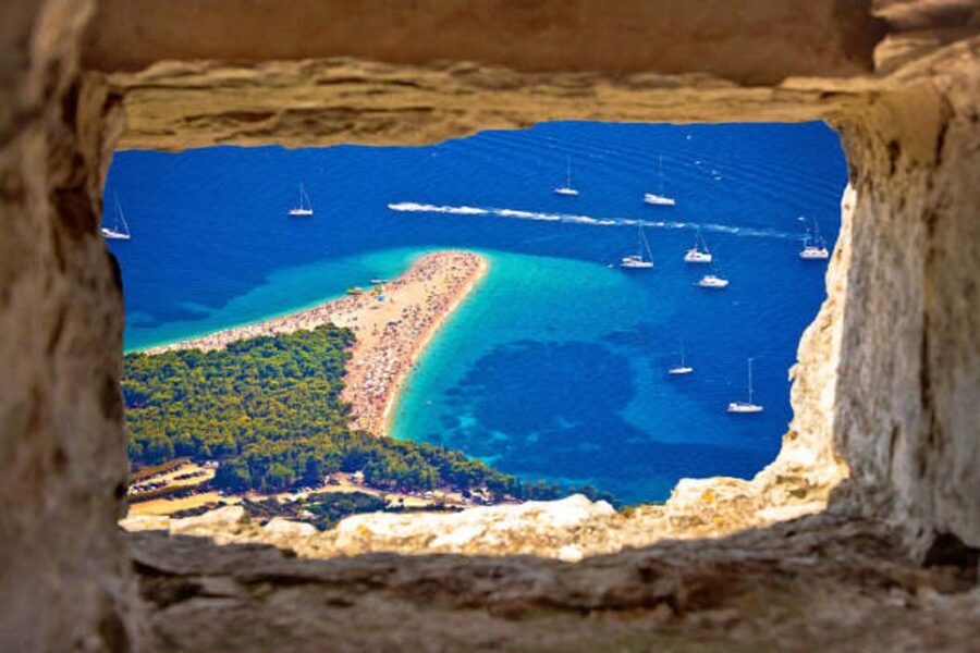 Split: Bol, Hvar, Pakleni Island, and Solta Full-Day Tour - Bol on Brač: Zlatni Rat and the Beach-Wind Magic