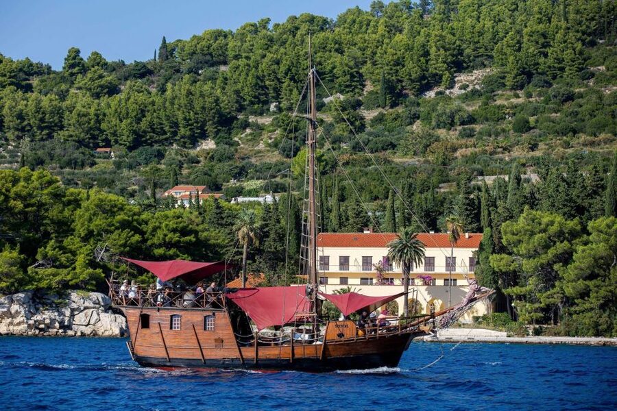 Split: Cruise on Unique Columbo's Pirate Ship "Santa Maria" - Drinks on board: what’s included and how to make it feel like value