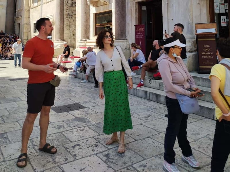Split: Cultural Walking Tour with Anthropologist Guide - Peristil: where daily life and authority overlap