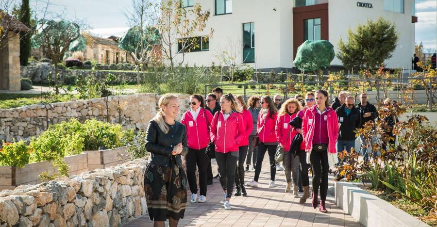 Split: Dalmatia for Nature Lovers Green Line Sightseeing Bus - First stop: Stella Croatica Ethno-village for real local food culture
