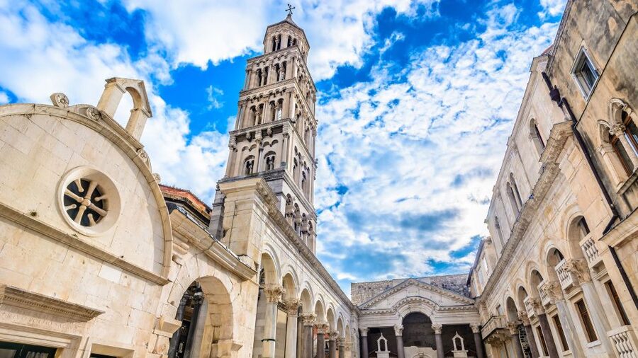 Split: Game of Thrones Tour with Diocletian's Palace Cellar - Daenerys, Dragons, and the Value of Scene-by-Scene Direction