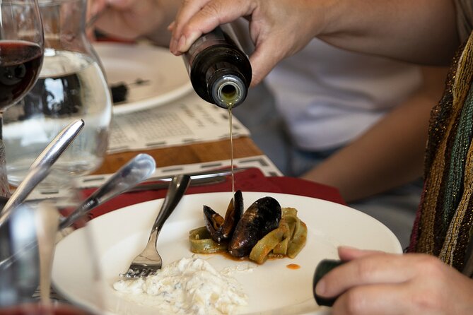 Split History and Gastro Small-Group Tour with Food and Drinks - The guide and the pace: small group energy without chaos