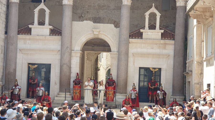 Split: History and Heritage Walking Tour - Medieval fortifications and the logic of defense