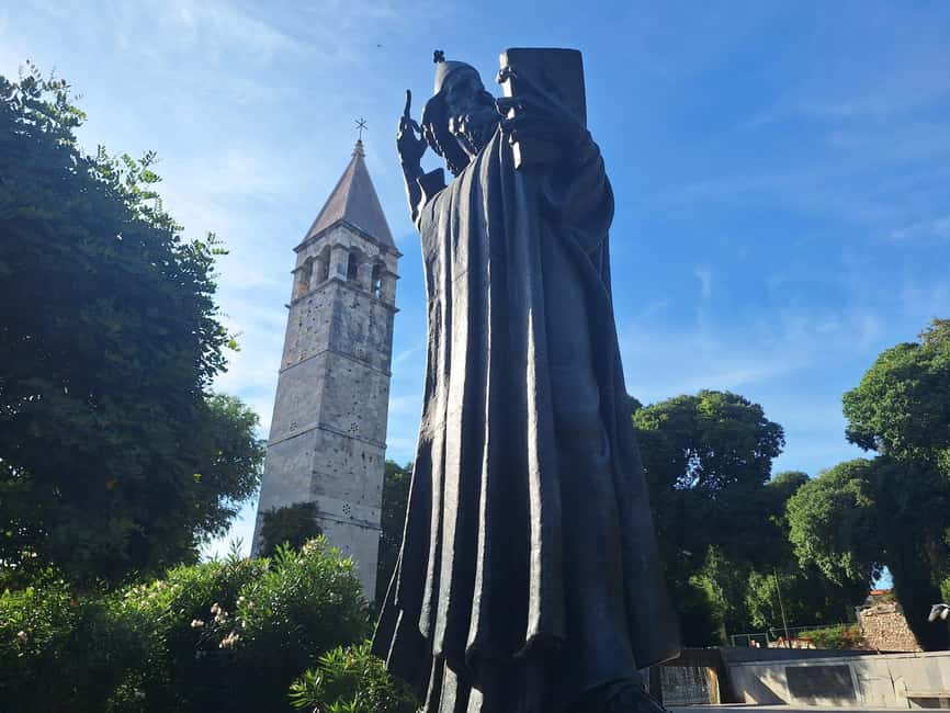 Split: History Walking Tour of the Old Town - Group feel, languages, and what to expect from the guide style