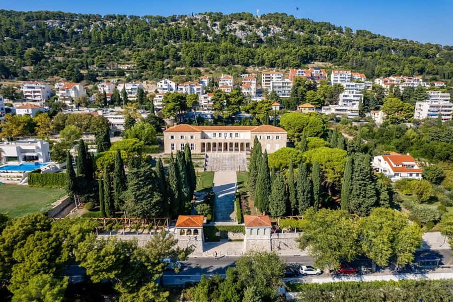 Split: Jewish Heritage & Diocletian's Palace Walking Tour - Key things to know before you go