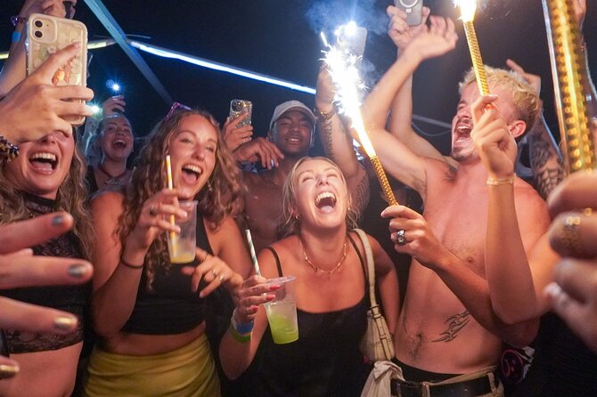 Split: Night Boat Party with DJ, Free Shots & After-Party - The Free Shots Plan: How to get the most value out of it