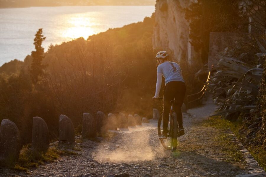 Split: Old Town and Marjan Park Bike Tour - Tips That Make the Ride Easier (Hills, Heat, and e-Assist)
