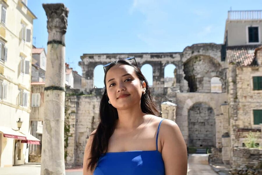 Split: Photographer for your holidays! - Editing + Delivery: The Real Value Is What Happens After