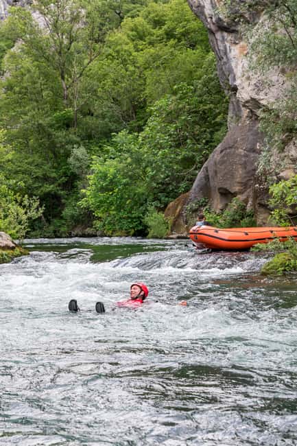 Split: Premium Rafting,Cave exploring,Cliff jumping & Picnic - GoPro photos and video: built-in memories without chasing a photographer