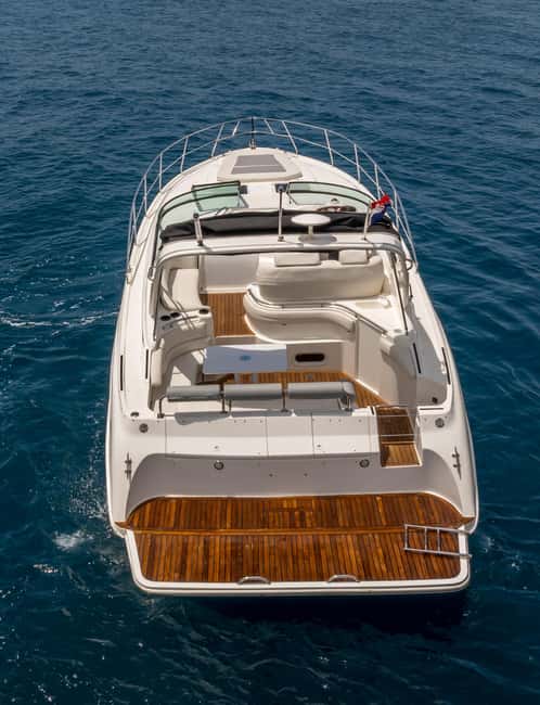 Split: Private Blue Lagoon, Shipwreck, & Bays Boat Tour - Practical tips for a smooth 5-hour day from Split