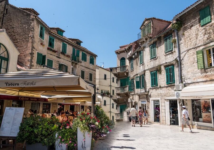 Split: Private Roman History & Market Tour - Finish on the Riva Promenade: Food Suggestions for After the Tour
