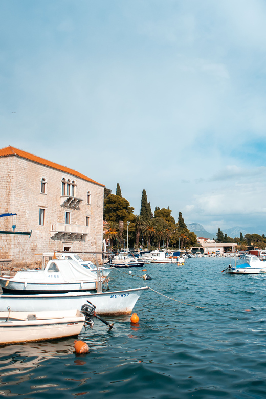 Split: Private tour to Salona, Vitturi castle and Trogir - Kaštela Towns and Vitturi Castle’s Fortress History