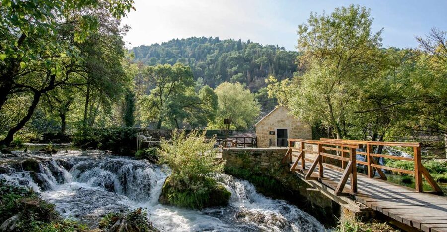 Split: Private Transfer to Krka with Driver & Optional Guide - Getting to Krka: the part where you should pay for convenience