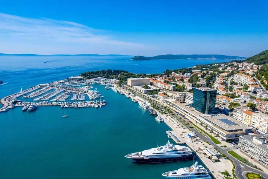 Split: Private Walking Tour and Diocletian's Palace - Diocletian’s Cellars: the stop with real wow-factor