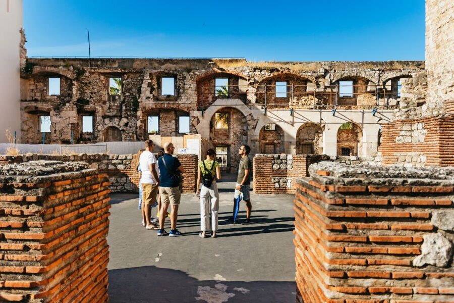 Split: Private Walking Tour with Diocletian's Palace - Cathedral of Saint Domnius (St Duje) and the 5th-Century Connection