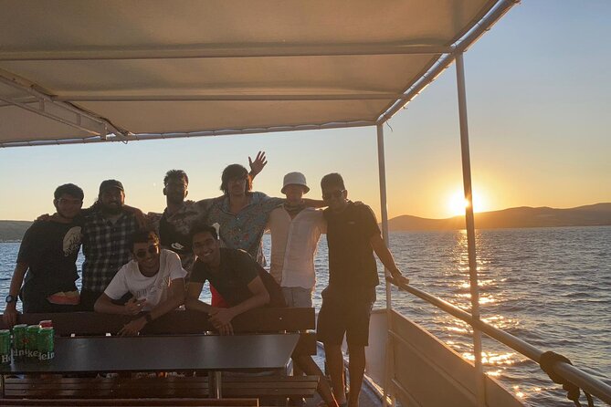 Split Riviera Panoramic Sunset Cruise with Summer Vibes on Boat - Drinks and onboard comfort: the “summer vibes” part is real