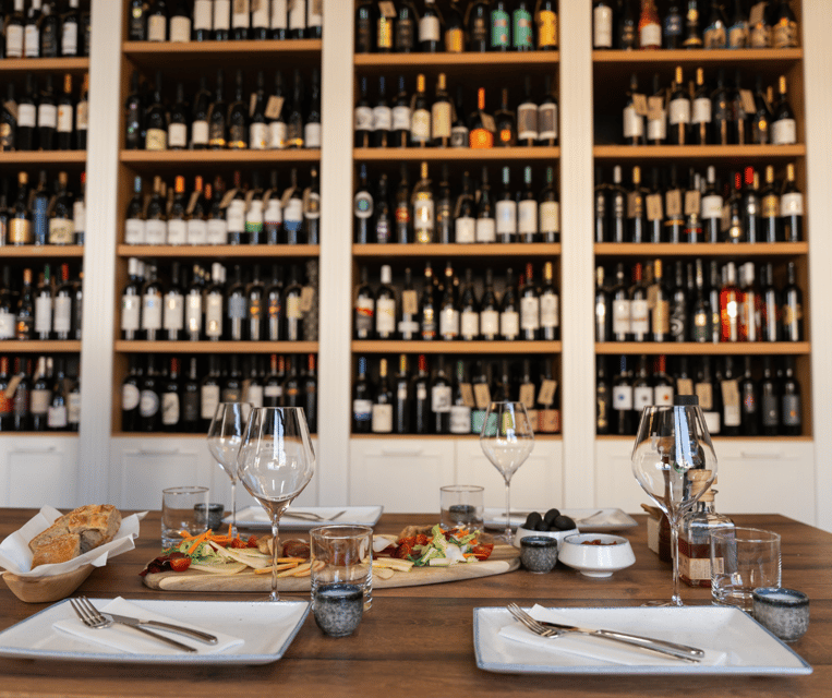 Split&Sip: Educational wine tasting - The guide matters: Sven, Marina, and the human touch