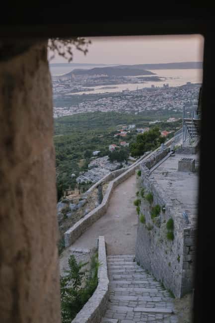 Split: Sunset at Klis Fortress with Sightseeing Bus - Who Should Book This Klis Sunset Tour (and who shouldn’t)