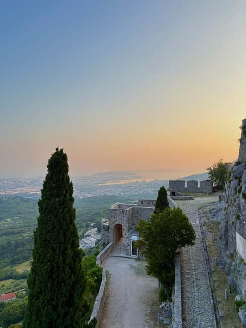 Split: Sunset at Klis Fortress with Sightseeing Bus - Should You Book This Klis Fortress Sunset Tour?
