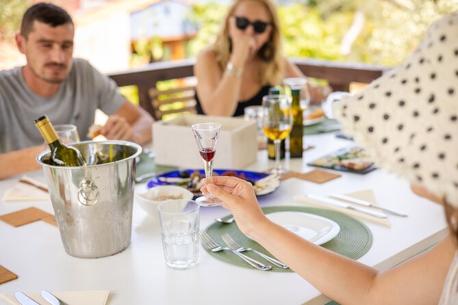 Split to Dubrovnik luxury transfer with 5course LUNCH INCLUDED - Arriving in Dubrovnik or Cavtat: a calmer landing day