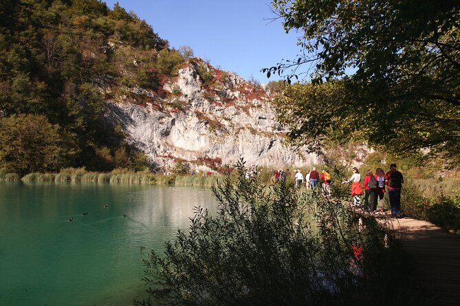 Split to Plitvice Lakes Private Tour with Local Guide - What the tour includes (and what you still plan for)