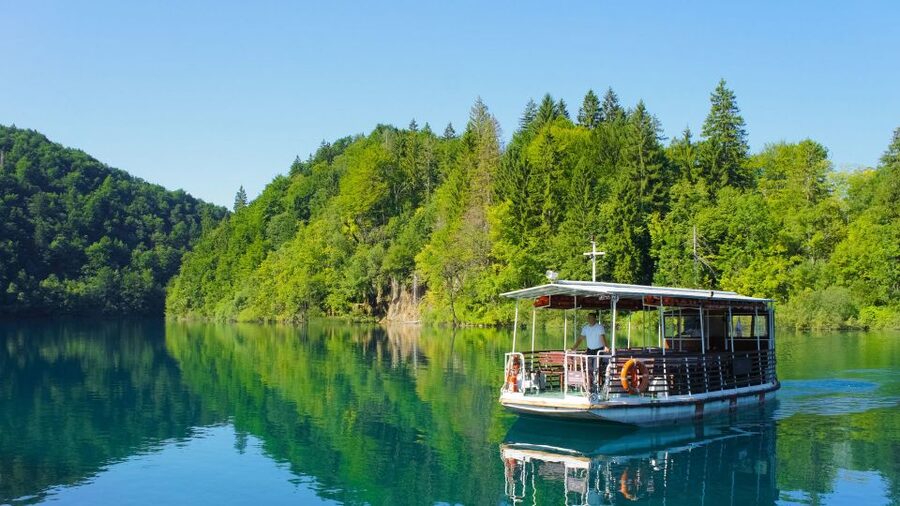 Split: Transfer to Zagreb with Plitvice Lakes Entry Tickets - Who should book this transfer to Plitvice—and who should skip it
